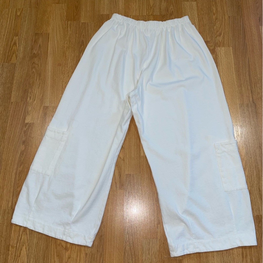 bryn Walker Pacific Cotton Wide Leg White Pocket Pants - Picture 5 of 10